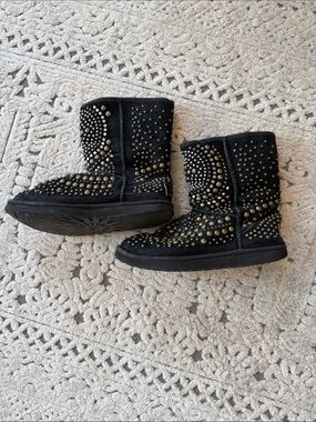Kids Black Studded Suede Winter Boots
